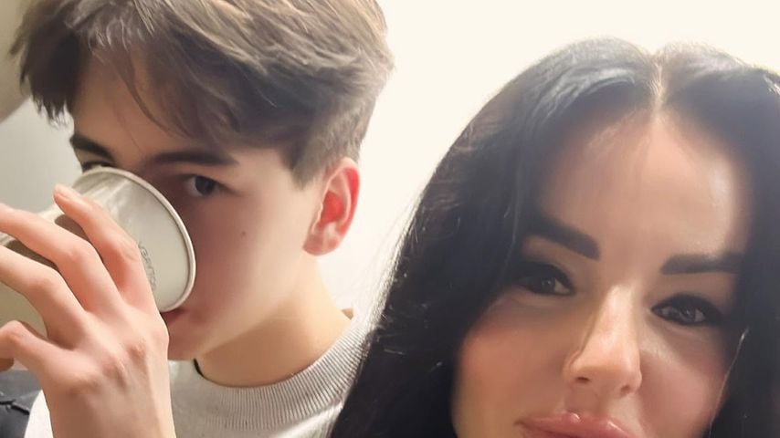 Julia Volkova und ihr Sohn Samir 2024