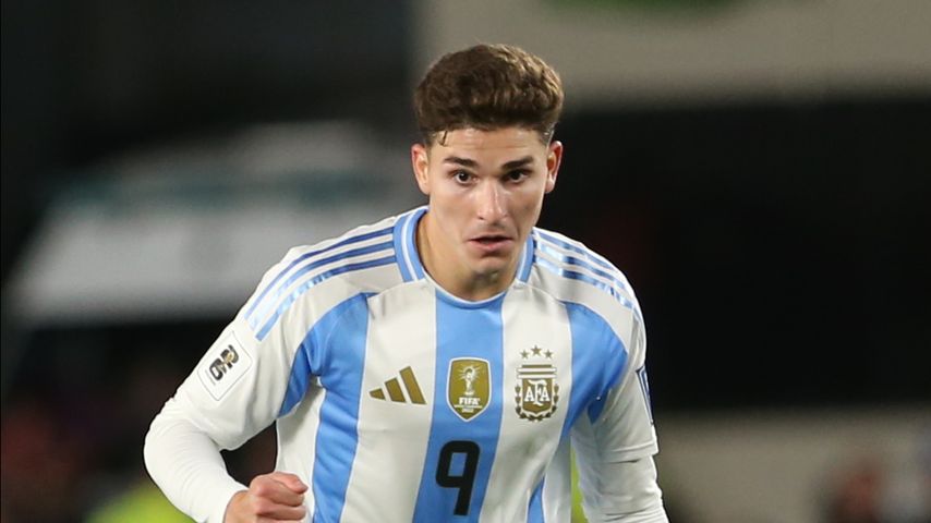 Julián Álvarez, Fußballer
