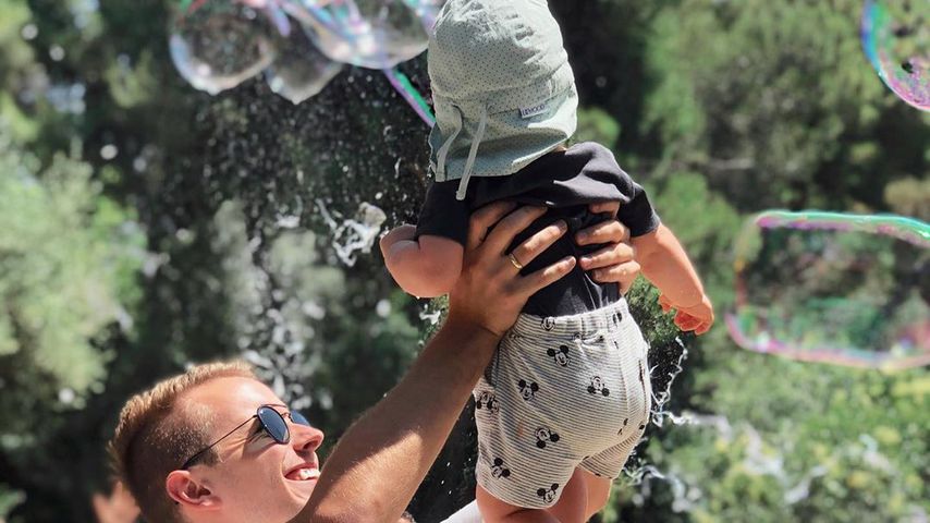 Julian Claßen mit seinem Sohn Lio