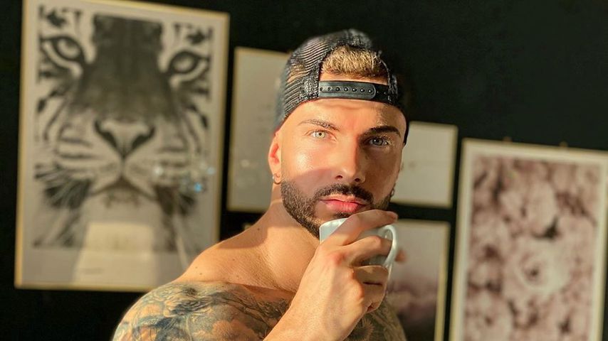 Julian Evangelos