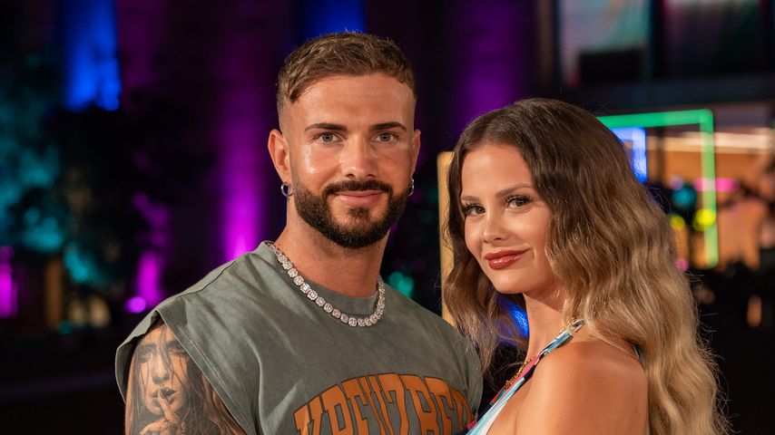 Julian Evangelos und Stephanie Schmitz bei "Love Island – Aftersun"