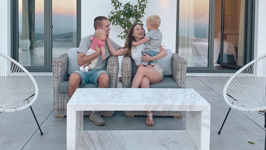 Julian und Bibi Claßen mit ihren Kindern