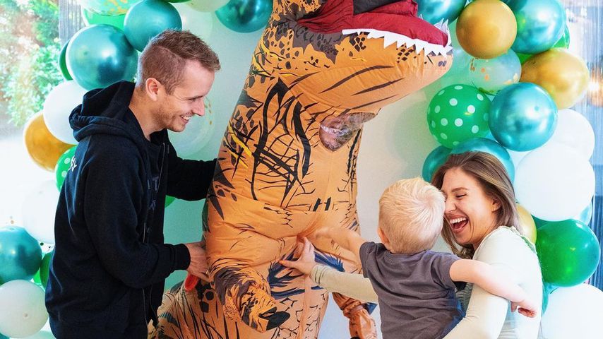 Julian und Bibi Claßen mit Sohn Lio