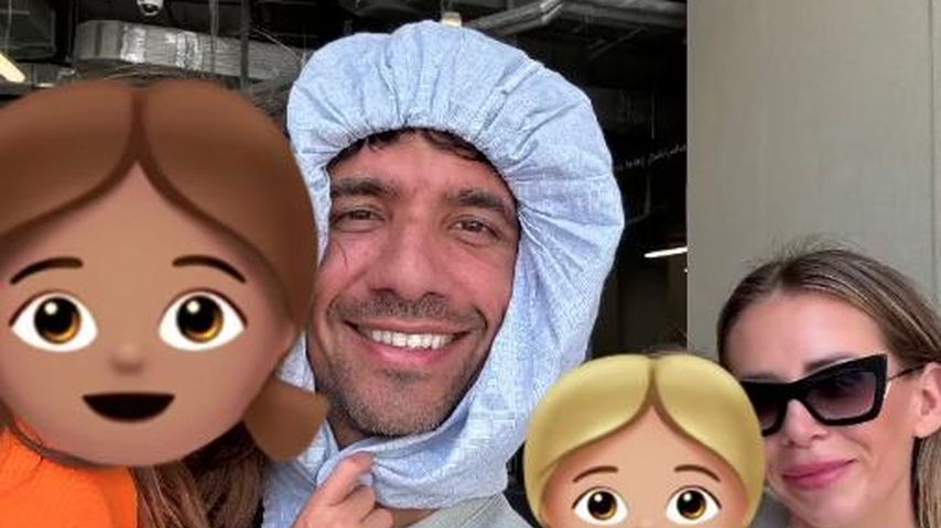 Julian Zietlow und Alina Schulte im Hoff mit ihren Kindern im Februar 2024