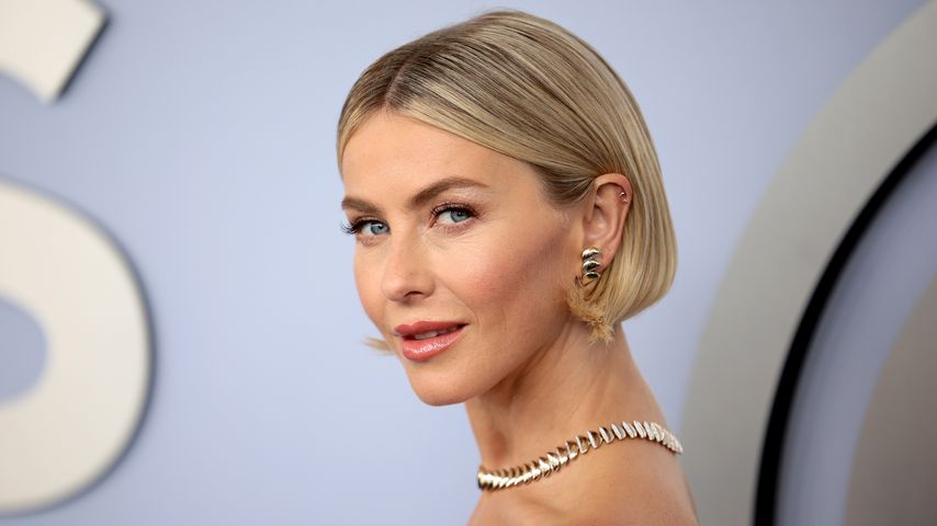 Julianne Hough gratuliert ihrem Ex-Mann Brooks zur Verlobung