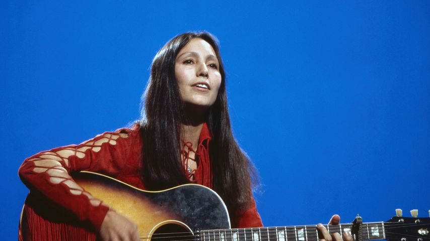 Folk-Legende Julie Felix nach kurzer Krankheit gestorben