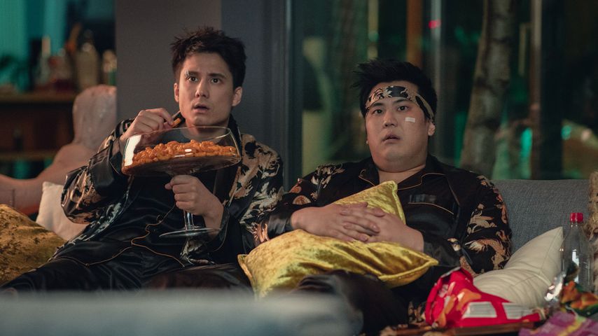Julien Bam und Joon Kim in der Serie "Life's a Glitch"