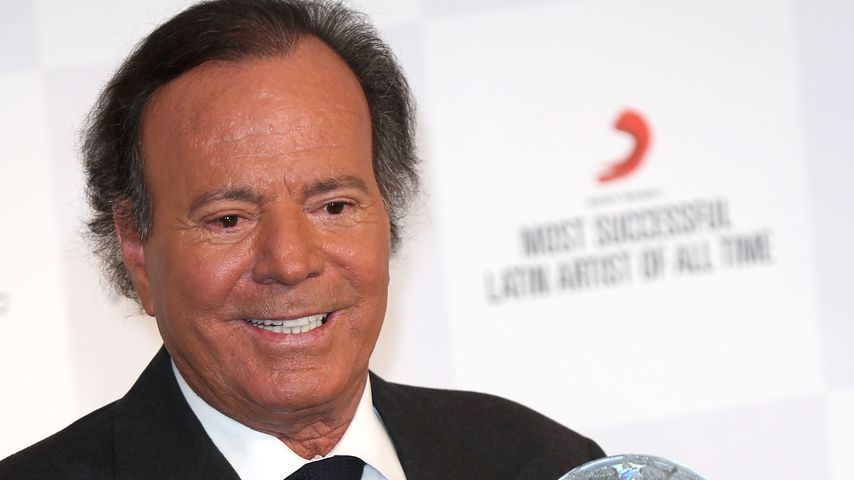 Julio Iglesias bei einer Preisverleihung von Sony Music