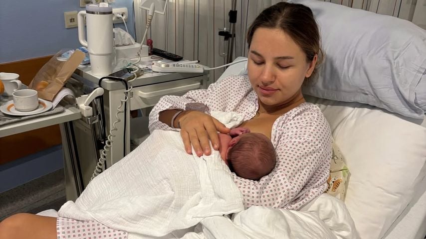 Julius Tkatschenkos Partnerin Linda und ihr Sohn, Oktober 2026