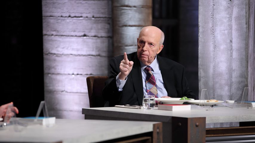 Juror Reiner Calmund bei "Grill den Henssler"
