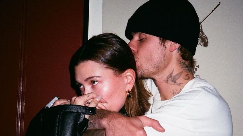 Justin Bieber (r.) mit seiner Frau Hailey