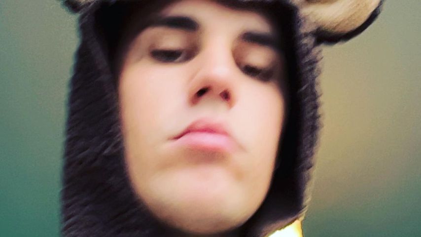 Justin Bieber im Bärenkostüm, 2021