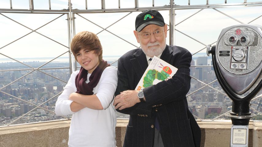 Justin Bieber und Eric Carle bei einem Event in New York, 2009