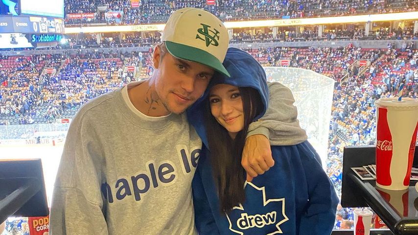Justin Bieber mit seiner Schwester Jazmyn Bieber im März 2023