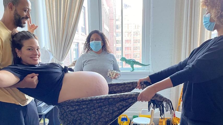 Kurz vor Twin-Geburt: Ashley Graham zeigt Vorbereitungen