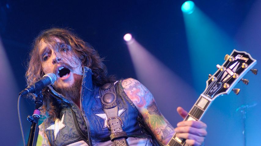 Justin Hawkins, 2012
