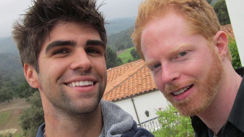 Justin Mikita und Jesse Tyler Ferguson