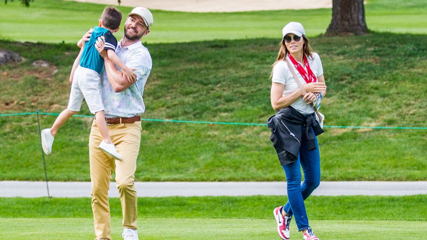 Sänger Justin Timberlake mit Söhnchen Silas und Ehefrau Jessica Biel 2019