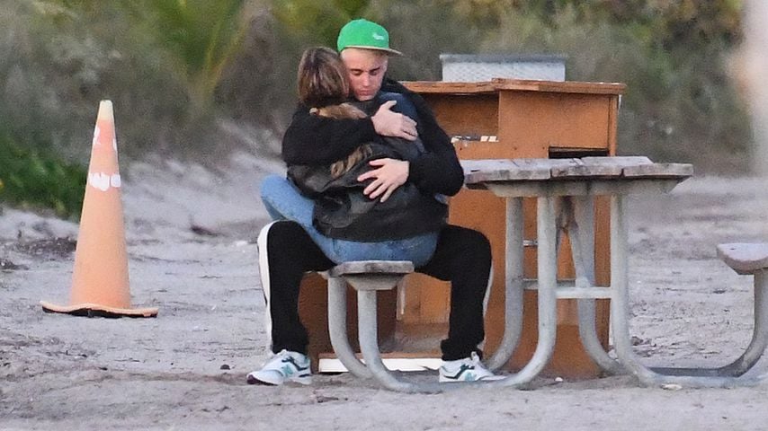 Justin und Hailey Bieber total verliebt im Kuschelmodus!