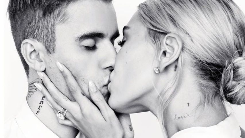 Mit Zahnschmuck: Hailey Bieber teilt heiße Hochzeitsbilder!