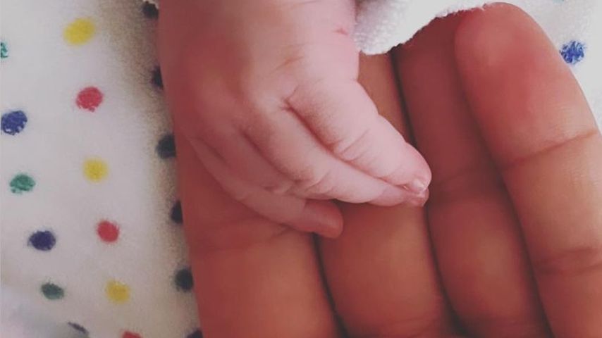 Collage: Justine Heindle mit ihrem Baby
