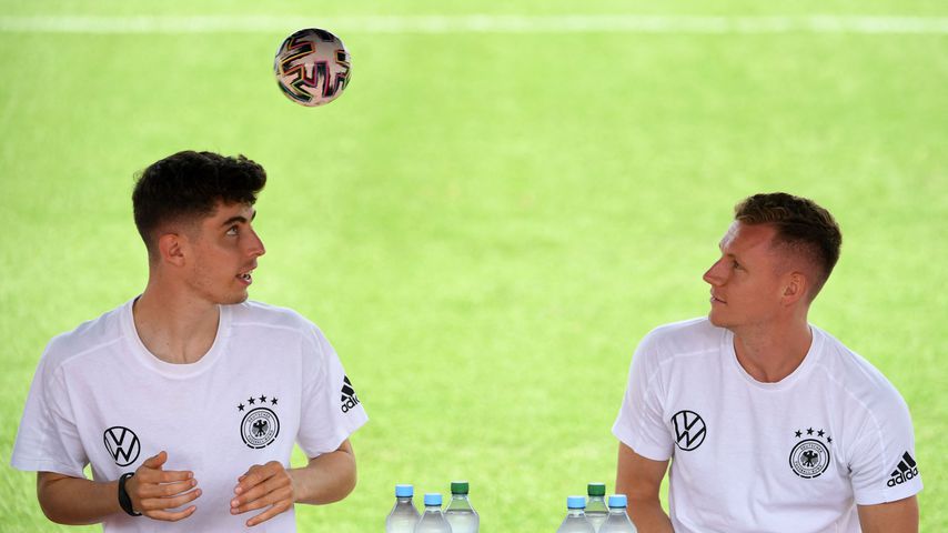 Kai Havertz und Bernd Leno, Nationalkicker