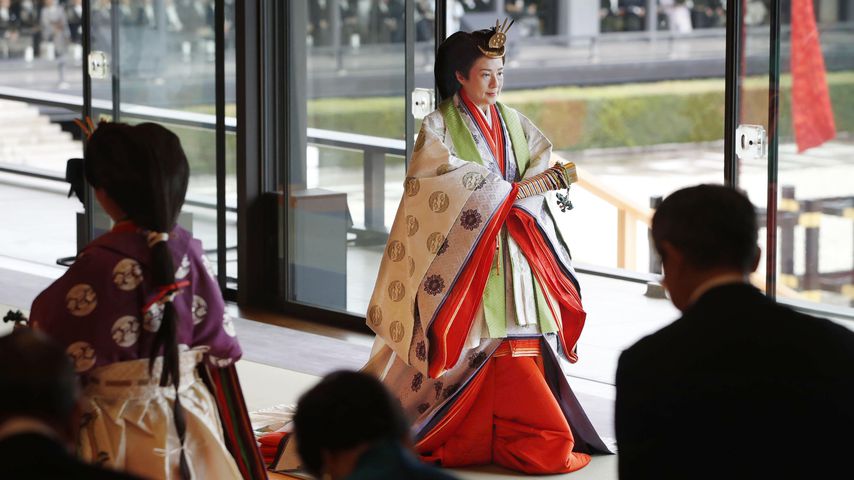 Kaiserin Masako bei der Thronbesteigung von Kaiser Naruhito