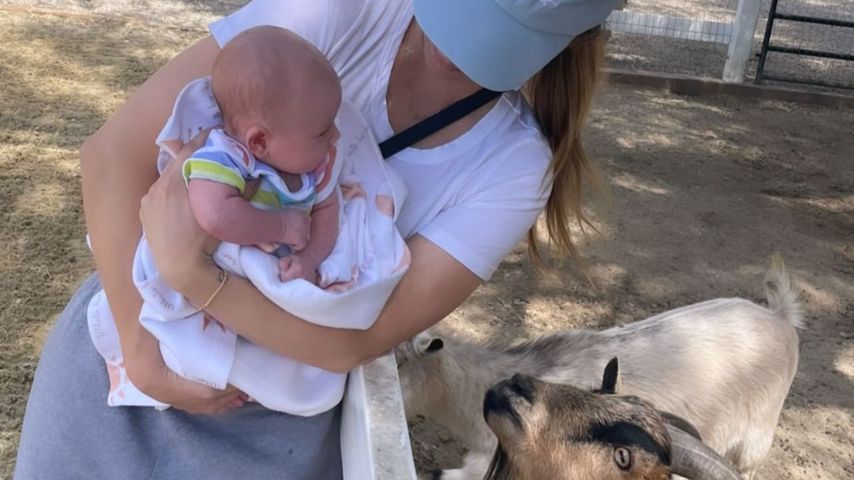 Kaley Couco mit ihrer Tochter Matilda