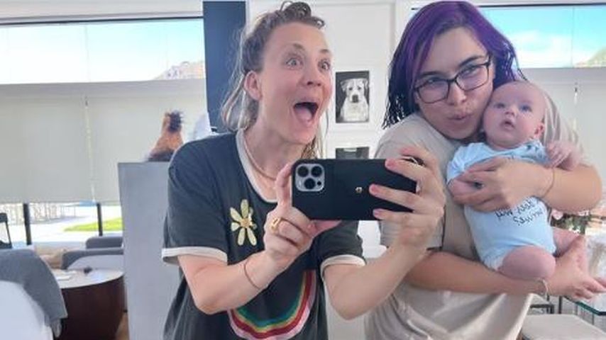 Ihre "Königin": Kaley Cuoco muss Tochter Matilda bespaßen