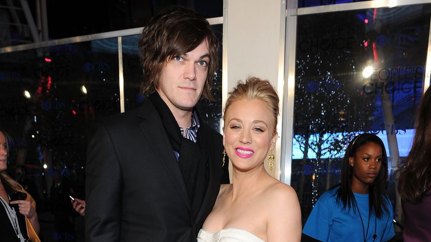 Kaley Cuoco und Christopher French bei den People's Choice Awards 2011