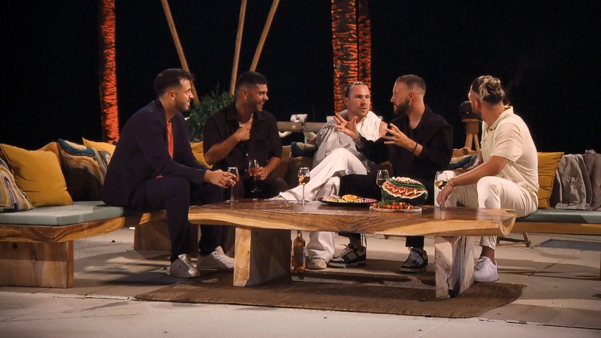 Die Kandidaten von "Die Bachelorette" 2023 bei der fünften Nacht der Rosen