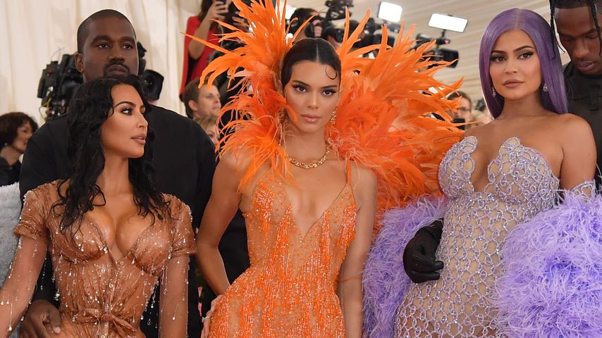 Verplappert: Hat Kanye Kylies Hochzeit mit Travis bestätigt?