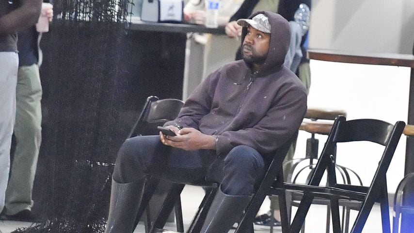 Kanye West bei einem Basketballspiel seiner Tochter, Oktober 2022