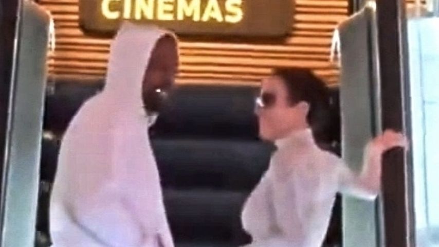 Kanye West und Bianca Censori in Tokio, November 2024