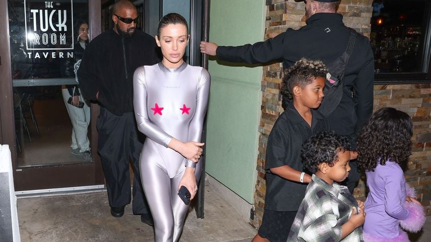 Bianca Censori fühlt sich zwischen Kanye und Kids unwohl