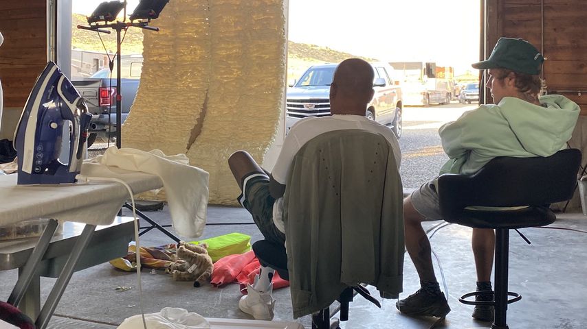 Kanye West und Justin Bieber auf Kanyes Ranch