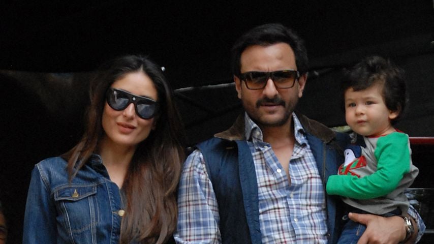 Kareena Kapoor und Saif Ali Khan feiern Weihnachten in Mumbai mit Sohn Taimur, 25. Dezember 2017