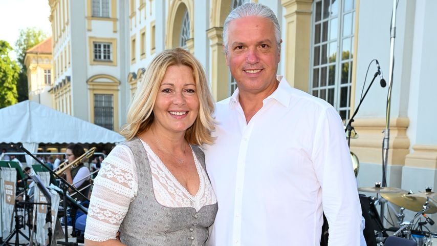So süß schwärmt Rosenheim-Cops-Star Karin Thaler von Partner