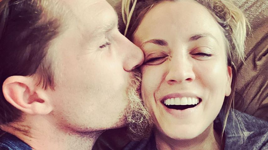 Karl Cook und Kaley Cuoco