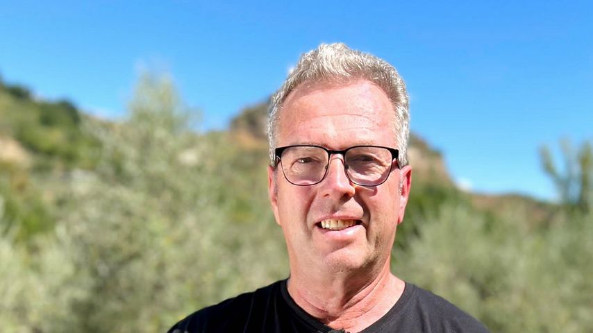 "Bauer sucht Frau International"-Karl-Heinz korbt zwei Ladys