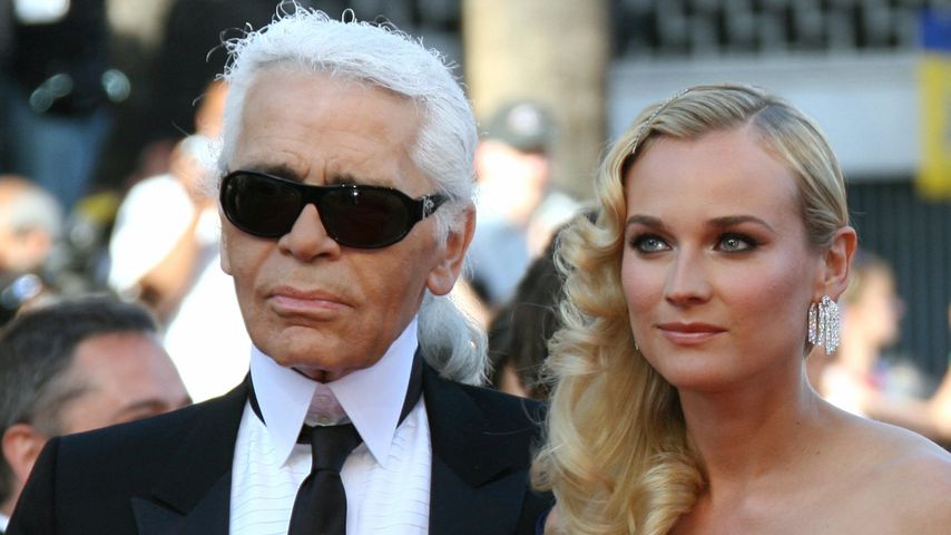 Zwei Zähne ärmer: Karl Lagerfeld lacht trotzdem bei Event