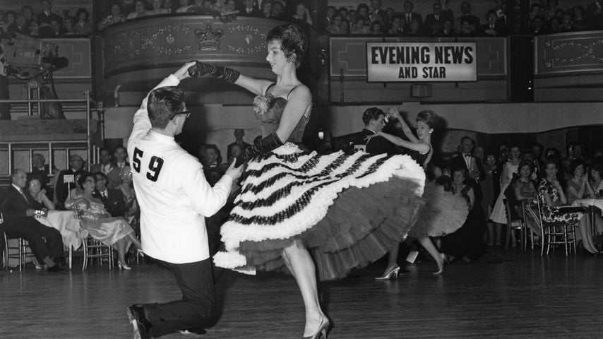 Karl und Ursula Breuer ertanzen den zweiten Platz bei der World Ballroom Dancing Championships, Mai 1961
