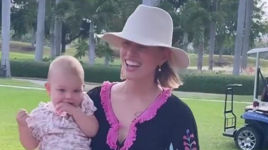 Bunte Party: Karolina Kurkovas Baby feiert ersten Geburtstag