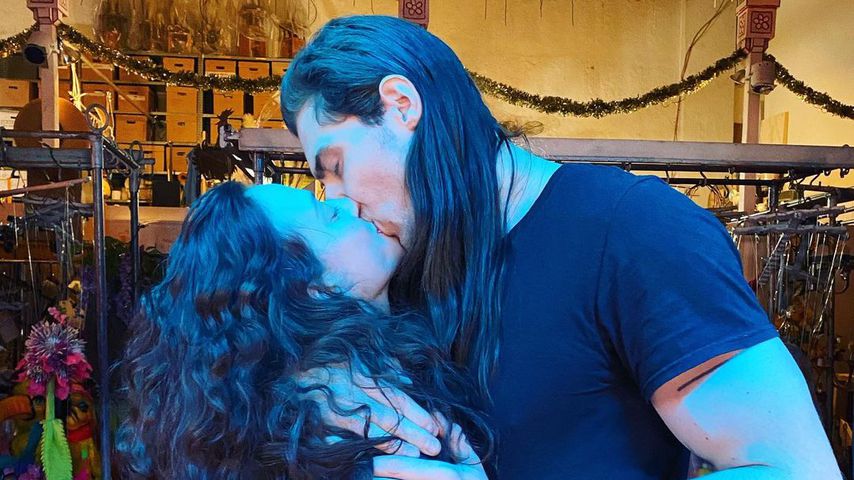 Kat Dennings lüftet süßes Geheimnis um ihren Familienstand