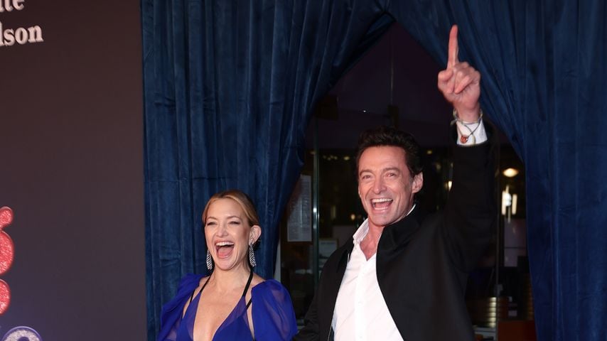 Kate Hudson und Hugh Jackman bei der Premiere von "Song Sung Blue" im Zoo Palast in Berlin