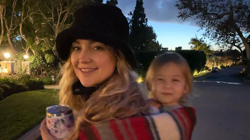 Huckepack: Kate Hudson teilt süßes Foto mit ihrer Tochter