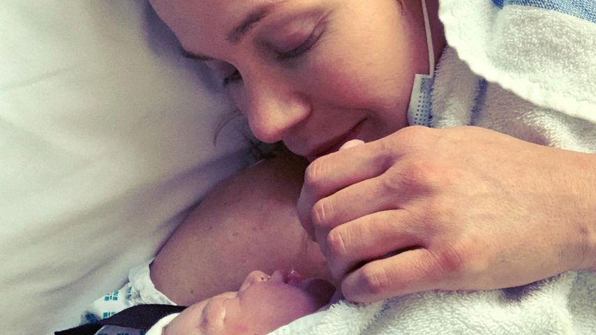 Intime Einblicke: Geburt von Kate Lawlers Baby im TV gezeigt