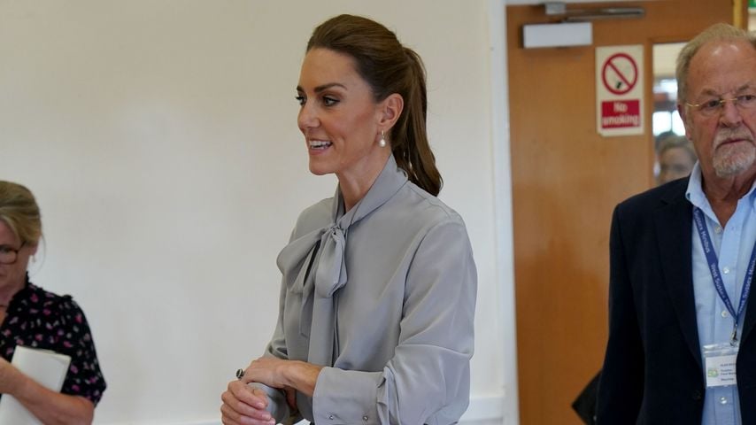 Kate, Prinzessin von Wales, besucht den ehrenamtlich geführten West Sussex Minibus Service in Pulborough