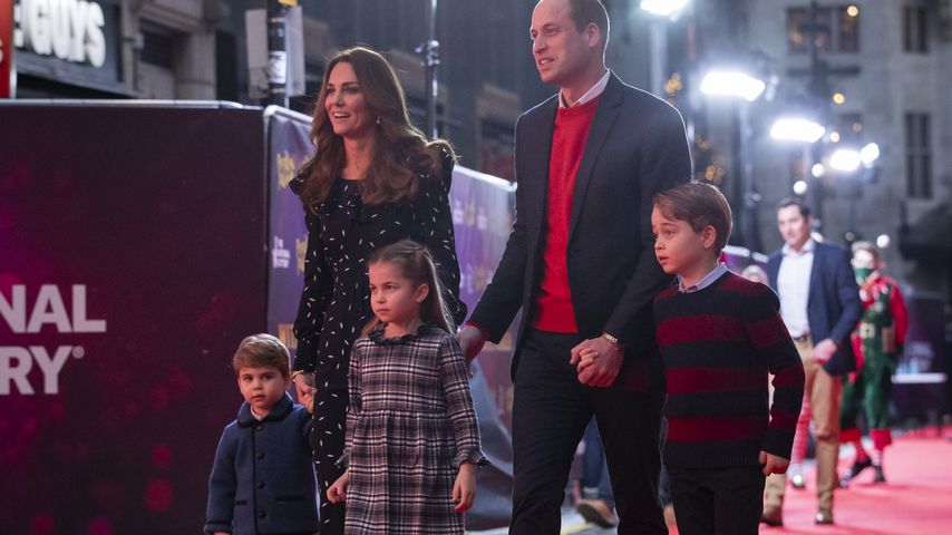 Kate und William mit ihren Kindern auf dem roten Teppich in London, Dezember 2020
