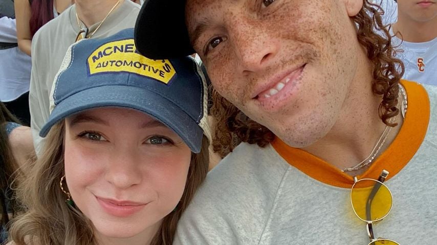 Klunker: "The Walking Dead"-Star Katelyn Nacon ist verlobt